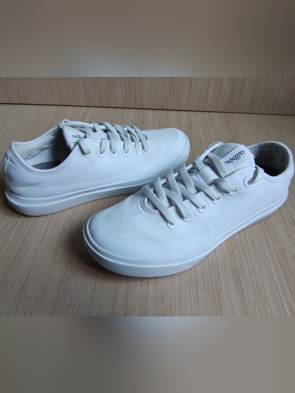 Allbirds Canvas Piper Sneakers Lace Up White Comfy Men's Shoes Size 11 Canvas